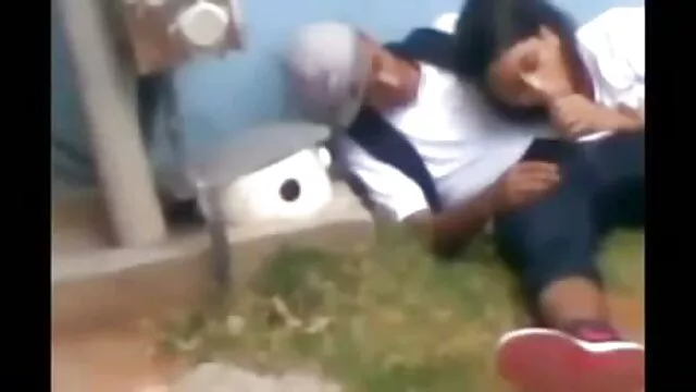 در پورن توالت با جینا پورن گلشیفته والنتینا شاخدار و ملیسا مور از Brazzers