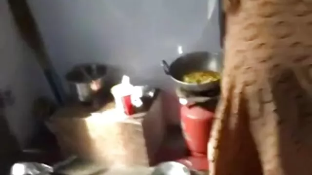 فیلمی اسلامی با بازی جمیلا پینکی سکس شیفته فراهانی بیز، کیلی لی، الا ناکس و لالا آیوی از تیم اسکیت