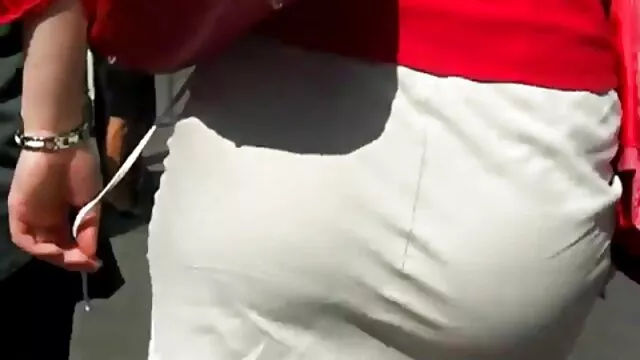 فیلم گلشیفته فراهانی در فیلم پورن مبلغان با بازی کلوئی لمور اغوا کننده از برادران بنگ